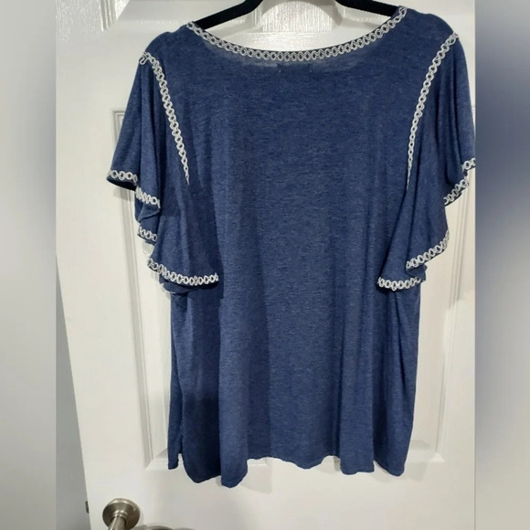 Max Studio Heather Navy Blue Short Sleeve Embroidered Trim Shirt in Size 2X - Picture 7 of 11